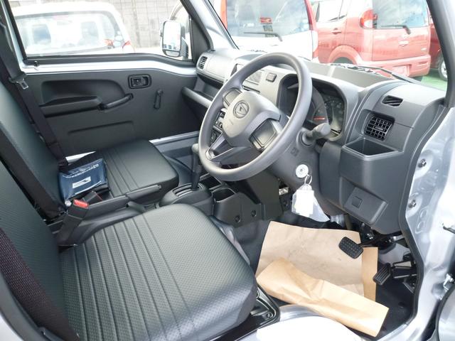 ハイゼットトラック スタンダード　４ＷＤ　ＣＶＴ車　衝突被害軽減ブレーキ　届出済み未使用車　新車保証書付き（10枚目）