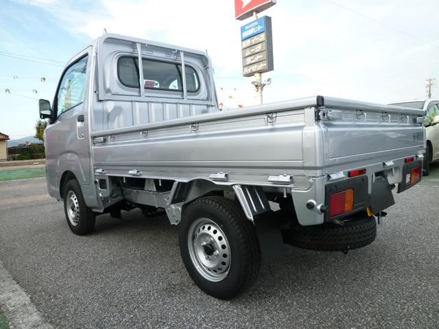 ハイゼットトラック スタンダード　４ＷＤ　ＣＶＴ車　衝突被害軽減ブレーキ　届出済み未使用車　新車保証書付き（27枚目）