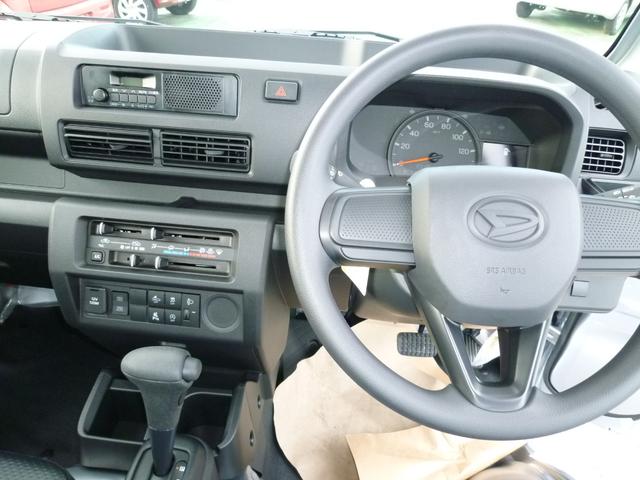 ハイゼットトラック スタンダード　４ＷＤ　ＣＶＴ車　衝突被害軽減ブレーキ　届出済み未使用車　新車保証書付き（47枚目）