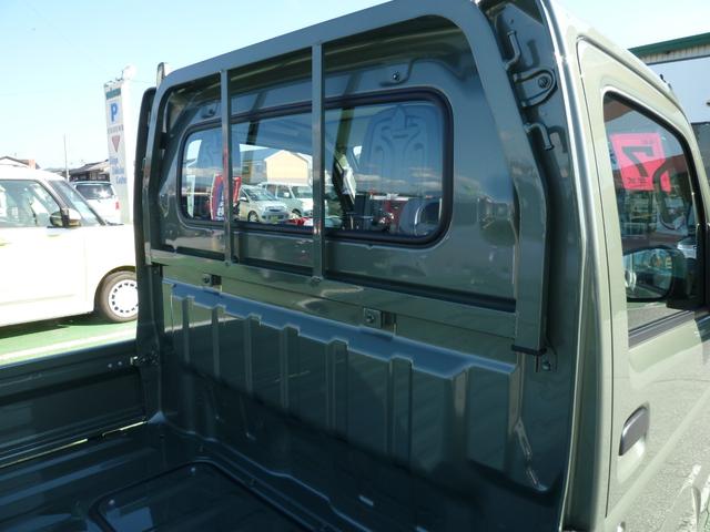 キャリイトラック KCエアコン・パワステ 届出済み未使用車 スズキセーフティサポート 衝突被害軽減ブレーキ パワーウインドウ パワードアロック リモコンキー 新車保証書付き マット・バイザー付き 新色アイビーグリーンメタリック(13枚目)