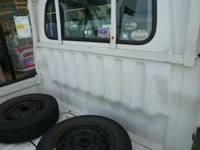 ハイゼットトラック エアコン・パワステ　スペシャル　エアコン　パワステ　４ＷＤ　タイヤ４本新品装着　バッテリー新品（5枚目）