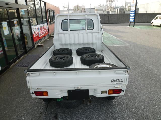 ハイゼットトラック エアコン・パワステ　スペシャル　エアコン　パワステ　４ＷＤ　タイヤ４本新品装着　バッテリー新品（18枚目）
