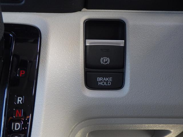 Ｎ－ＢＯＸ ベースグレード　ホンダセンシング　パワースライドドア　キーフリー　電動パーキング　　前席シートヒーター　４スピーカー　３６０°スーパーＵＶ・ＩＲカットパッケージ　ＵＳＢソケット　ＬＥＤオートヘッドライト（16枚目）