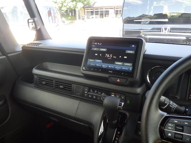 Ｎ－ＢＯＸカスタム ベースグレード　純正８インチディスプレイオーディオ　ホンダセンシング　両側パワースライドドア　電動パーキング　ＬＥＤオートヘッドライト　キーフリー　前席シートヒーター　純正１４インチＡＷ　ＵＳＢソケット（15枚目）