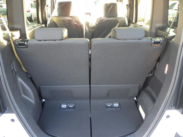 Ｎ－ＢＯＸカスタム ベースグレード　カスタム　純正８インチナビ　フルセグＴＶ　バックカメラ　パワースライドア　キーフリーＬＥＤオートヘッドライト　ＵＳＢソケット　純正１４インチＡＷ　電動パーキング　前席シートヒーター（7枚目）