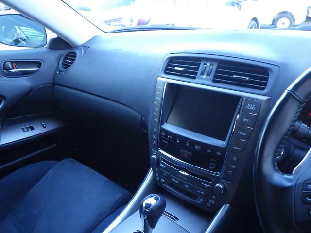 IS IS250 HID プッシュスタート キーフリー ETC 社外品マフラー 18インチSSRホイール 前席パワーシート レーダー探知機 ドライブレコーダー バックカメラ USBソケット フォグランプ(12枚目)