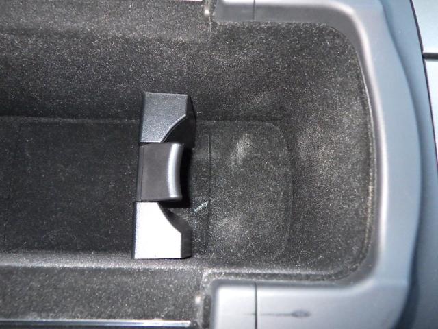 IS IS250 HID プッシュスタート キーフリー ETC 社外品マフラー 18インチSSRホイール 前席パワーシート レーダー探知機 ドライブレコーダー バックカメラ USBソケット フォグランプ(16枚目)