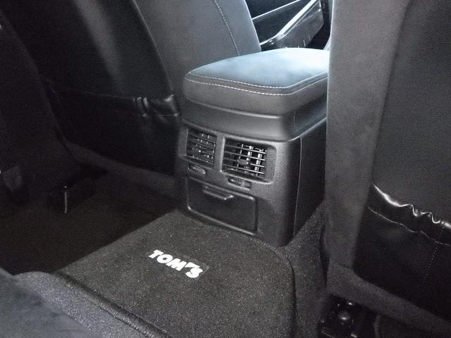 IS IS250 HID プッシュスタート キーフリー ETC 社外品マフラー 18インチSSRホイール 前席パワーシート レーダー探知機 ドライブレコーダー バックカメラ USBソケット フォグランプ(31枚目)