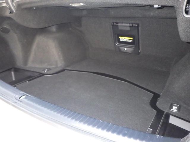 IS IS250 HID プッシュスタート キーフリー ETC 社外品マフラー 18インチSSRホイール 前席パワーシート レーダー探知機 ドライブレコーダー バックカメラ USBソケット フォグランプ(40枚目)