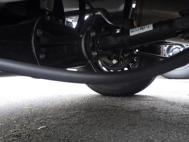 キャリイトラック ＫＣエアコン・パワステ　４ＷＤ　４ＡＴ　ＤＣＢＳ　キーレス　パワーウンドウ　３方開荷台　ＡＭ　ＦＭラジオ　アイドリングストップ　エアコン　パワステ　アングル　間欠ワイパー　両席エアバッグ　ＡＢＳ（20枚目）