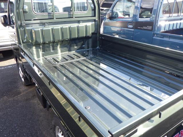 キャリイトラック ＫＣエアコン・パワステ　４ＷＤ　４ＡＴ　ＤＣＢＳ　キーレス　パワーウンドウ　３方開荷台　ＡＭ　ＦＭラジオ　アイドリングストップ　エアコン　パワステ　アングル　間欠ワイパー　両席エアバッグ　ＡＢＳ（6枚目）