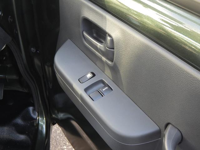 キャリイトラック ＫＣエアコン・パワステ　４ＷＤ　４ＡＴ　ＤＣＢＳ　キーレス　パワーウンドウ　３方開荷台　ＡＭ　ＦＭラジオ　アイドリングストップ　エアコン　パワステ　アングル　間欠ワイパー　両席エアバッグ　ＡＢＳ（7枚目）