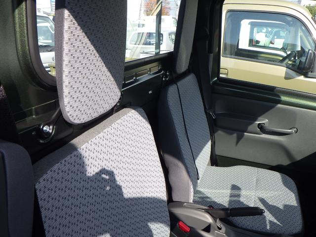 キャリイトラック ＫＣエアコン・パワステ　４ＷＤ　４ＡＴ　ＤＣＢＳ　キーレス　パワーウンドウ　３方開荷台　ＡＭ　ＦＭラジオ　アイドリングストップ　エアコン　パワステ　アングル　間欠ワイパー　両席エアバッグ　ＡＢＳ（23枚目）