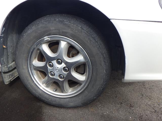 カリーナＥＤ Ｘ　５速ミッション　３Ｓ－ＦＥ型　２．０Ｌエンジン　ＦＦ駆動　サイドドアビーム　エアバッグ　純正ＣＤデッキ　カセットデッキ　ツイーター　オートエアコン　電格ミラー　純正アルミホイール（30枚目）