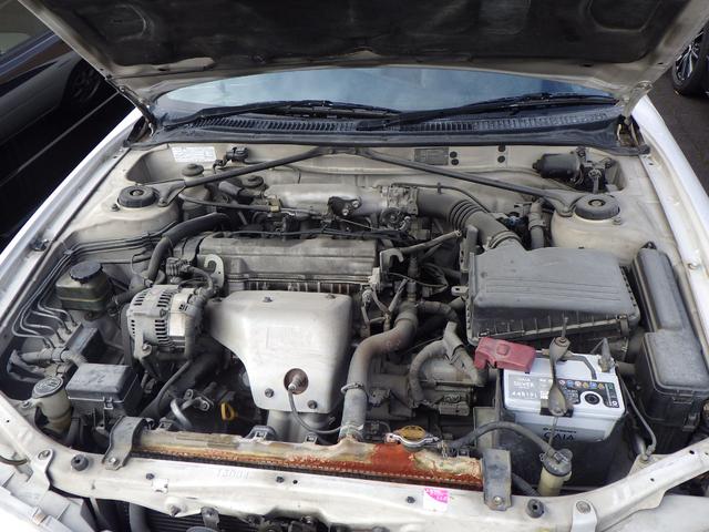 カリーナＥＤ Ｘ　５速ミッション　３Ｓ－ＦＥ型　２．０Ｌエンジン　ＦＦ駆動　サイドドアビーム　エアバッグ　純正ＣＤデッキ　カセットデッキ　ツイーター　オートエアコン　電格ミラー　純正アルミホイール（50枚目）