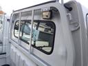 　アーム式ゲートリフター　ＡＴ　４ＷＤ　ＣＤデッキ　ＥＴＣ車載器　オートマ　運転席エアバッグ　パワステ　ドライブレコーダー　レベライザー　荷台マット　ゲートプロテクター　作業灯（20枚目）
