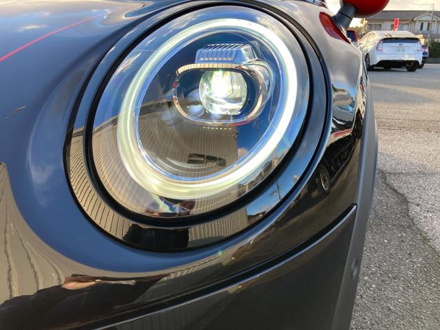 ＭＩＮＩ ジョンクーパーワークス　アクティブクルーズコントロール　パークディスタンスコントロール　シートヒーター　ボンネットストライプ　リアビューカメラパッケージ　ＰＲＯエアロダイナミックアップグレードキット　ＨＤＤナビ　ＥＴＣ２．０（30枚目）