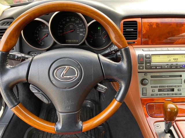 ベースグレード　ＵＳ　ＬＥＸＵＳ　左ハンドル　アーティシャンスピリッツエアロ　　ＷＯＲＫエモーションｃｒ３ピース／ゴールドピアス／リムブラッシュド　車高調　マフラーワンオフ加工(43枚目)