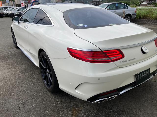 Ｓ６３　ＡＭＧ　４マチック　クーペ　ＡＭＧダイナミックパッケージ／ＡＭＧマットブラック２０ＡＷ／ＡＭＧパフォーマンスステアリング／ＡＭＧドライバーズパッケージ　パノラマルーフ　ナイトビューレーダーセーフティー　Ｂｕｒｍｅｓｔｅｒサウンド(21枚目)