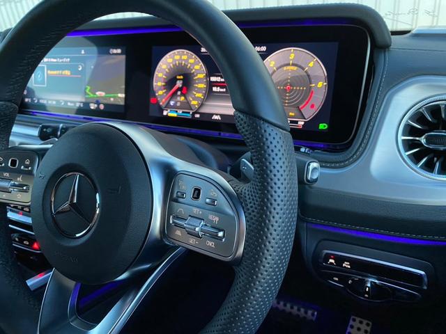 Ｇクラス Ｇ４００ｄ　ＡＭＧライン　法人１オーナー　禁煙車　Ｇマヌファクトゥーアプログラム　アダプティブダンピングサスペンション　ラングジュアリーＰＫＧ　ボディカラー同色スペアタイヤリング　ドライブレコーダー付きデジタルルームミラー（34枚目）