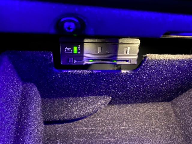 Ｇクラス Ｇ４００ｄ　ＡＭＧライン　法人１オーナー　禁煙車　Ｇマヌファクトゥーアプログラム　アダプティブダンピングサスペンション　ラングジュアリーＰＫＧ　ボディカラー同色スペアタイヤリング　ドライブレコーダー付きデジタルルームミラー（38枚目）