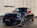 ＭＩＮＩ ジョンクーパーワークス　アクティブクルーズコントロール　パークディスタンスコントロール　シートヒーター　ボンネットストライプ　リアビューカメラパッケージ　ＰＲＯエアロダイナミックアップグレードキット　ＨＤＤナビ　ＥＴＣ２．０（2枚目）