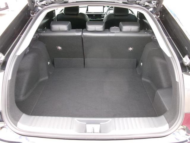 プリウス Ｚ　トヨタ認定中古車　インテリジェントクリアランスソナー　ＰＷシート　地デジＴＶ　ＡＷ　ＬＥＤヘッドライト　エアコン　バックモニター　ドライブレコーダー　ＡＣ１００Ｖ　オートクルーズ　４ＷＤ　キーレス（11枚目）