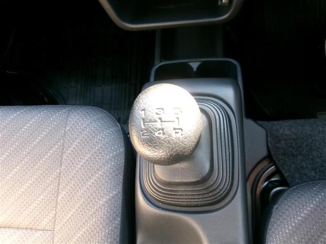 スーパーキャリイ Ｘ　ロングラン保証付き車両　アルミ　ダブルエアバッグ　ＥＴＣ車載器　運転席エアバック　パートタイム４ＷＤ　キーレスキー　ＶＳＣ　前席パワーウィンドウ　エアコンパワステ　ＰＳ　ＡＢＳ（7枚目）