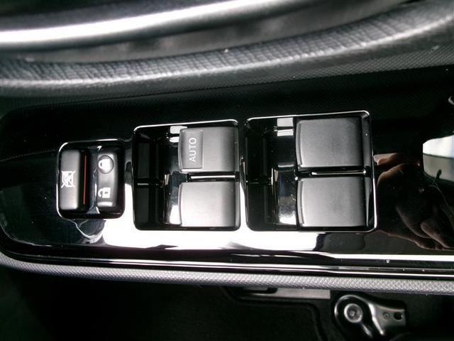 アクア Ｓスタイルブラック　トヨタ認定中古車　バックモニタ－　地デジフルセグ　ナビＴＶ　イモビライザー　スマートキープッシュスタート　ＥＴＣ付き　Ｗエアバッグ　キーフリ　ＳＤナビ　ドラレコ付き　横滑り防止装置付き　ＤＶＤ（32枚目）