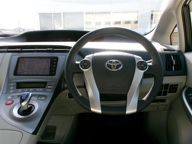 プリウス S トヨタ認定中古車 Bモニタ- フルセグ地デジ インテリキー デュアルエアバック エアB DVD再生可能 ナビTV AUTOエアコン 横スベリ防止 アルミホイール ETC装備 ABS サイドエアバッグ(4枚目)