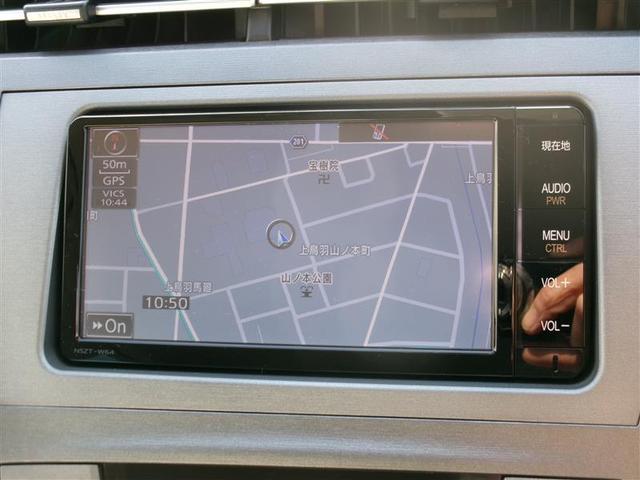 プリウス S トヨタ認定中古車 Bモニタ- フルセグ地デジ インテリキー デュアルエアバック エアB DVD再生可能 ナビTV AUTOエアコン 横スベリ防止 アルミホイール ETC装備 ABS サイドエアバッグ(5枚目)