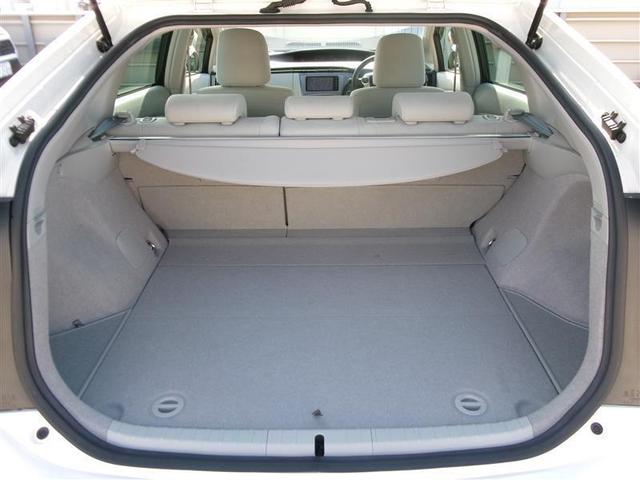 プリウス S トヨタ認定中古車 Bモニタ- フルセグ地デジ インテリキー デュアルエアバック エアB DVD再生可能 ナビTV AUTOエアコン 横スベリ防止 アルミホイール ETC装備 ABS サイドエアバッグ(10枚目)