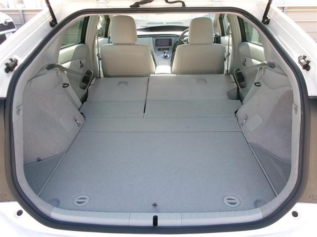 プリウス S トヨタ認定中古車 Bモニタ- フルセグ地デジ インテリキー デュアルエアバック エアB DVD再生可能 ナビTV AUTOエアコン 横スベリ防止 アルミホイール ETC装備 ABS サイドエアバッグ(11枚目)