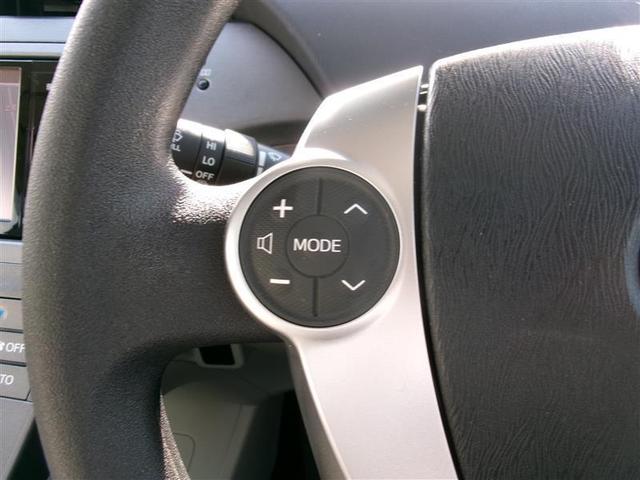 プリウス S トヨタ認定中古車 Bモニタ- フルセグ地デジ インテリキー デュアルエアバック エアB DVD再生可能 ナビTV AUTOエアコン 横スベリ防止 アルミホイール ETC装備 ABS サイドエアバッグ(21枚目)