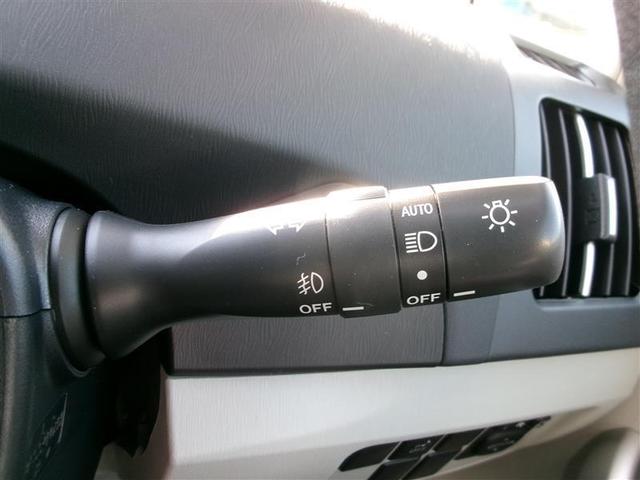 プリウス S トヨタ認定中古車 Bモニタ- フルセグ地デジ インテリキー デュアルエアバック エアB DVD再生可能 ナビTV AUTOエアコン 横スベリ防止 アルミホイール ETC装備 ABS サイドエアバッグ(24枚目)