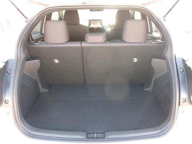 ヤリス ハイブリッドＺ　トヨタ認定中古車　プリクラッシュセーフティ　カーテンエアバッグ　ＬＥＤライト　オートクルーズ　横滑防止装置　４ＷＤ　アルミホイール　スマートキー　オートエアコン　キーレスエントリー　エアバッグ　ＡＢＳ（11枚目）