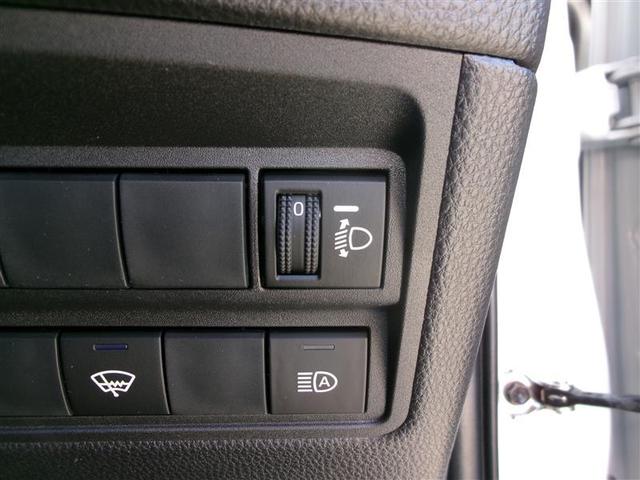 ヤリス ハイブリッドＺ　トヨタ認定中古車　プリクラッシュセーフティ　カーテンエアバッグ　ＬＥＤライト　オートクルーズ　横滑防止装置　４ＷＤ　アルミホイール　スマートキー　オートエアコン　キーレスエントリー　エアバッグ　ＡＢＳ（28枚目）