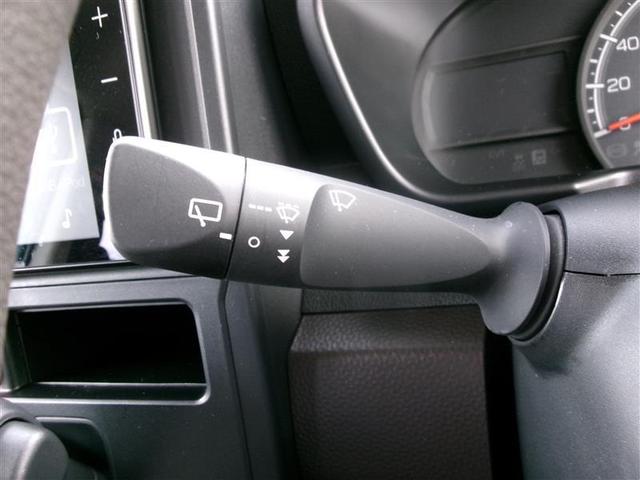 ルーミー Ｘ　トヨタ認定中古車　ＴＶ　パワーウインドウ　Ｂカメラ　衝突軽減装置　キーレスエントリー　ＶＳＣ　スマートストップ　４ＷＤ車　スマートキー　フルセグＴＶ　パワーステアリング　エアコン　ＡＵＸ　ＡＢＳ（22枚目）