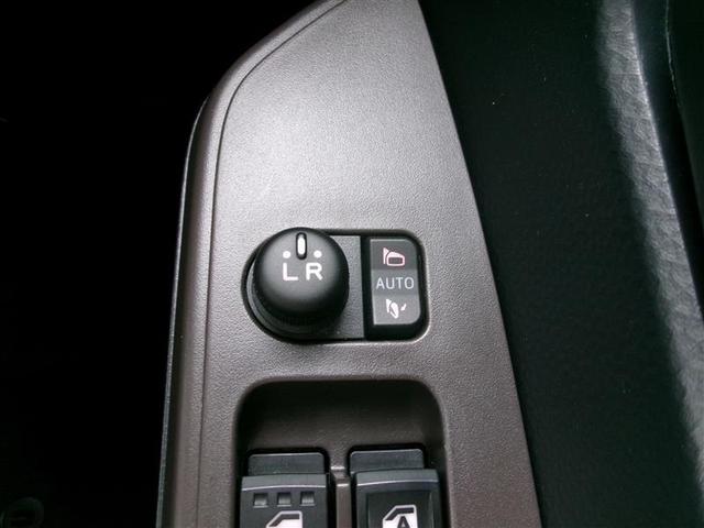 ルーミー Ｘ　トヨタ認定中古車　ＴＶ　パワーウインドウ　Ｂカメラ　衝突軽減装置　キーレスエントリー　ＶＳＣ　スマートストップ　４ＷＤ車　スマートキー　フルセグＴＶ　パワーステアリング　エアコン　ＡＵＸ　ＡＢＳ（32枚目）