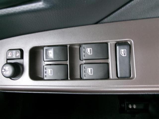 ルーミー Ｘ　トヨタ認定中古車　ＴＶ　パワーウインドウ　Ｂカメラ　衝突軽減装置　キーレスエントリー　ＶＳＣ　スマートストップ　４ＷＤ車　スマートキー　フルセグＴＶ　パワーステアリング　エアコン　ＡＵＸ　ＡＢＳ（33枚目）