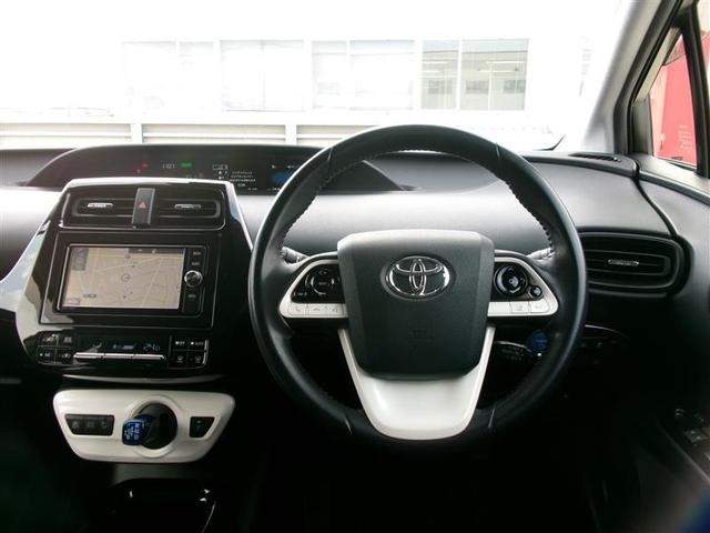 プリウス Sセーフティプラス トヨタ認定中古車 衝突回避システム Bモニター LEDライト クルコン ETC装備 スマートKEY ナビTV 横滑り防止機能 PW カーテンエアバッグ キーレスエントリー オ-トエアコン アルミ(4枚目)