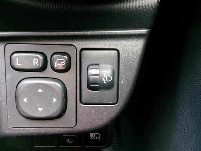 アクア Ｓスタイルブラック　トヨタ認定中古車　バックモニタ－　地デジフルセグ　ナビＴＶ　スマートキープッシュスタート　ＥＴＣ付き　Ｗエアバッグ　キーフリ　メモリーナビゲーション　横滑り防止装置付き　ＤＶＤプレーヤー　ＡＢＳ　ＰＳ（29枚目）