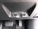 ETC車載器を装備しています。高速道路の料金所もストレスなく通行できます。すっきりとしたビルトインタイプですよ。