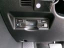 ETC車載器を装備しています。高速道路の料金所もストレスなく通行できます。すっきりとしたビルトインタイプですよ。