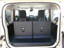 ラゲッジスペースは十分な広さを確保しています。日常のお買い物にも大活躍！積み下ろしも楽々ですよ。