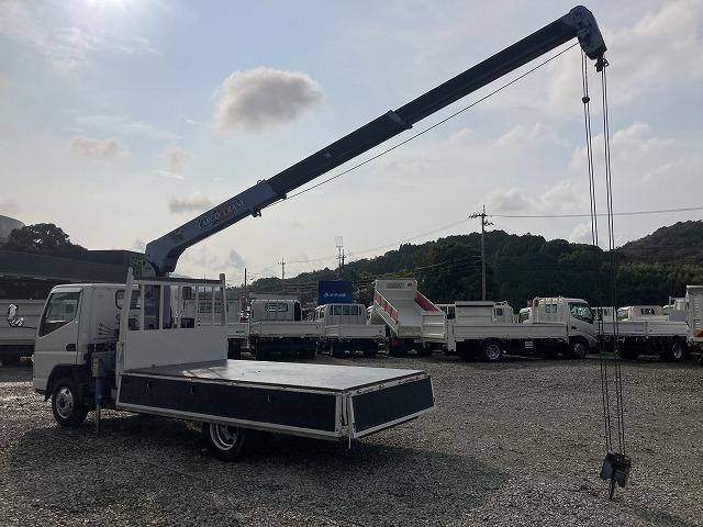 キャンター ２ｔ積・３段クレーン・タダノＺＲ２６３・フックイン・５ＭＴ　２ｔ積・３段クレーン・タダノＺＲ２６３・フックイン・５ＭＴ・３ペダル・荷台鉄板張り・ロープ穴３対・クレーン同年式・メッキパーツ・シートカバー・荷台内寸　Ｌ３４５４　Ｗ１７８８　Ｈ４１０（13枚目）
