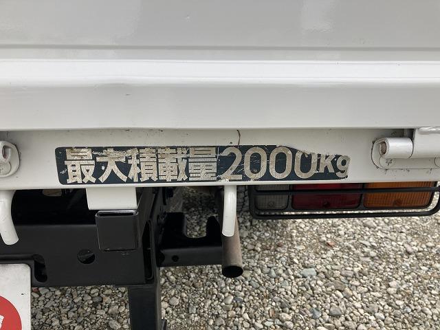 キャンター ２ｔ積・３段クレーン・タダノＺＲ２６３・フックイン・５ＭＴ　２ｔ積・３段クレーン・タダノＺＲ２６３・フックイン・５ＭＴ・３ペダル・荷台鉄板張り・ロープ穴３対・クレーン同年式・メッキパーツ・シートカバー・荷台内寸　Ｌ３４５４　Ｗ１７８８　Ｈ４１０（49枚目）