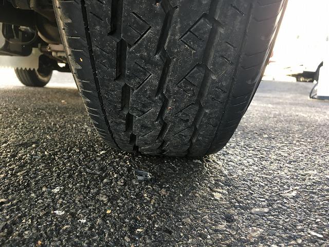 エルフトラック ＡＴ車・普通免許対応・１．４５ｔ積・平ボディ　ＡＴ車・普通免許対応・１．４５ｔ積・平ボディ・左電格ミラー・フォグライト・荷台内寸　Ｌ３１３３　Ｗ１６２５　Ｈ３９１（29枚目）