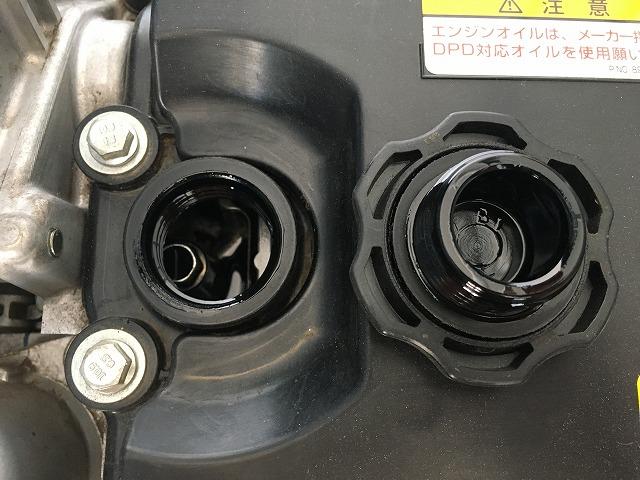 エルフトラック ３ｔ積・平ボディ・６ＭＴ・ＡＥＢＳカメラ付　３ｔ積・平ボディ・６ＭＴ・ＡＥＢＳカメラ・左電格ミラー・坂道発進補助装置・車線逸脱警報装置・アイドリングストップ・ロープ穴４対・ドライブレコーダー（ＳＤ欠）・荷台内寸　Ｌ３１２５　Ｗ１６２２　Ｈ３８１（21枚目）