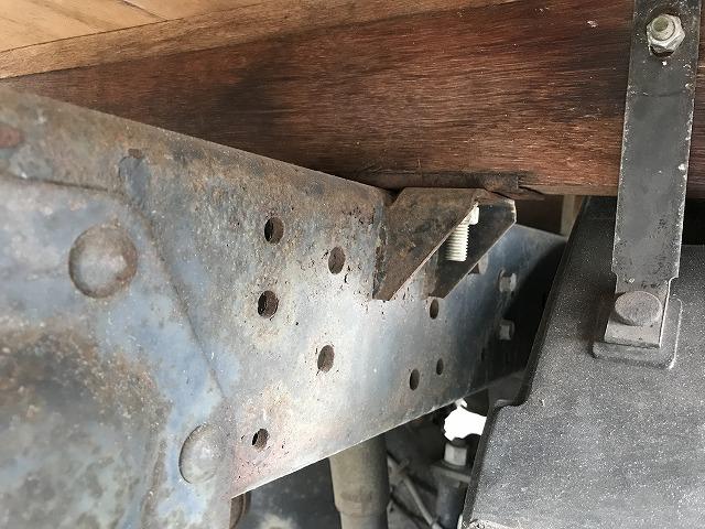 エルフトラック 4WD・垂直パワーゲート付・Wキャブ・AT車 4WD 垂直パワーゲート付 Wキャブ AT車 アイドリングストップ ETC キーレス 荷台内寸 L2056 W1617 H376 ステージ長さ543 極東開発製 V300-1SKT2(39枚目)